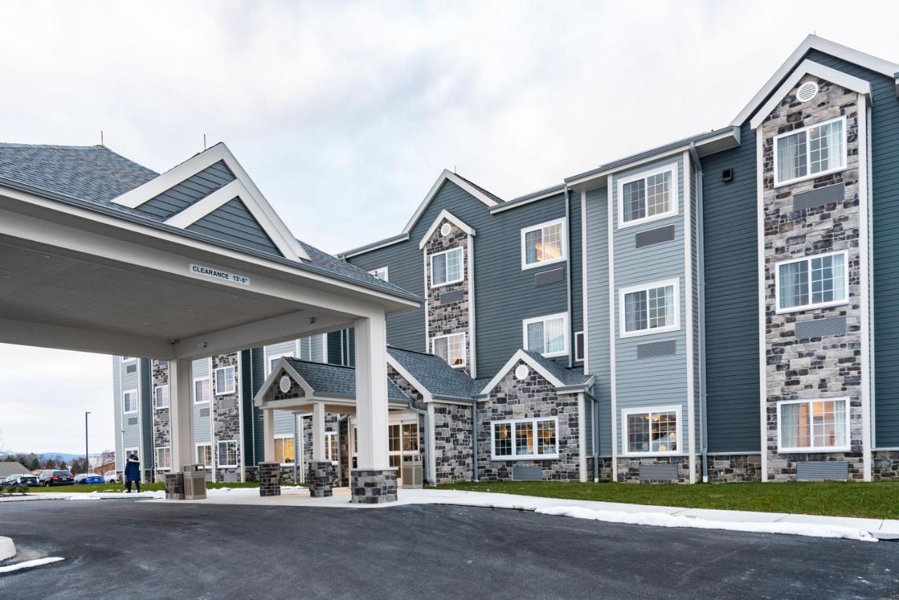 Microtel Inn & Suites By Wyndham Carlisle Exterior photo