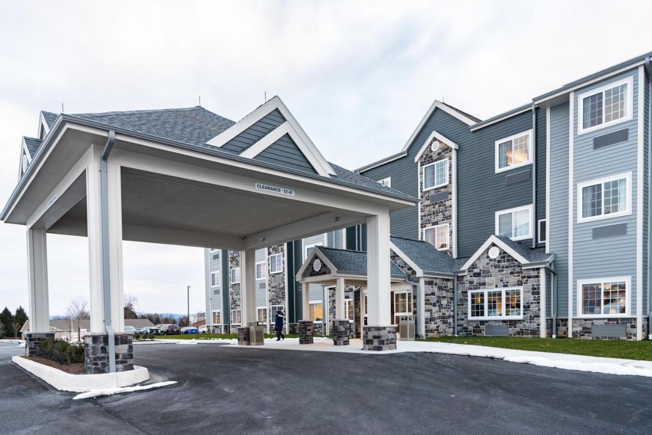 Microtel Inn & Suites By Wyndham Carlisle Exterior photo